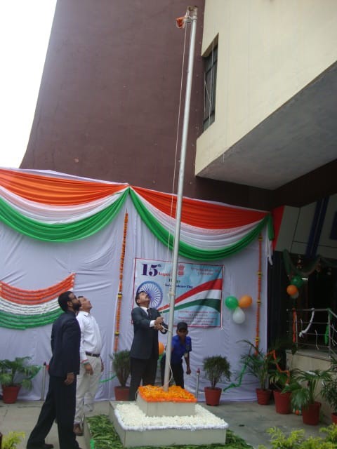 15 Aug 2018 Flag Hosting